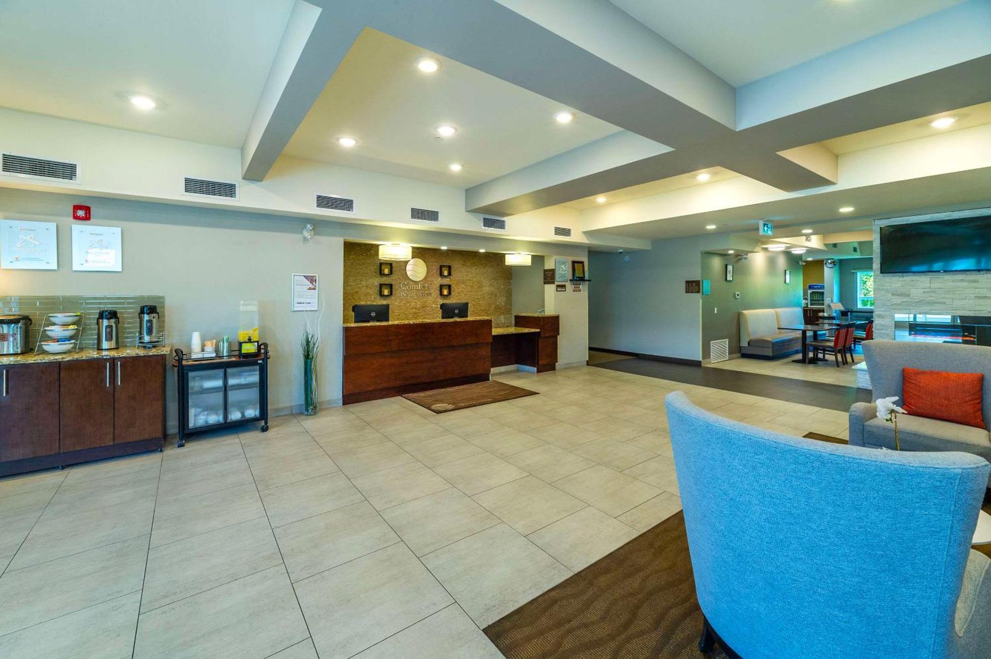 טראס Comfort Inn & Suites מראה חיצוני תמונה